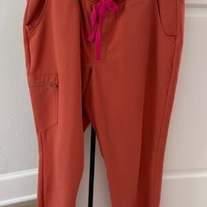 FIGS ZAMORA TERRACOTTA JOGGER SCRUB PANTS
